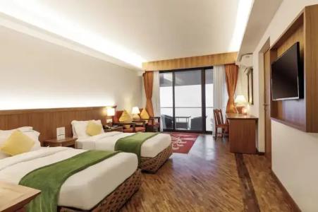 Club Himalaya, by ACEs - 61