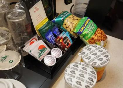 Club Himalaya, by ACEs - 103