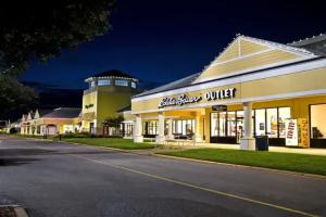 Crystal Tower 1003 by RedAwning, Gulf Shores