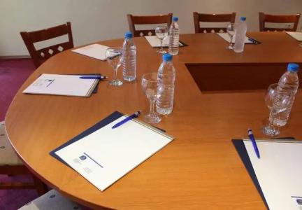 Business Premier - 17