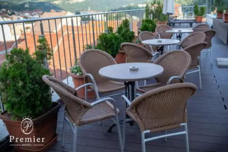 Business Premier - 22