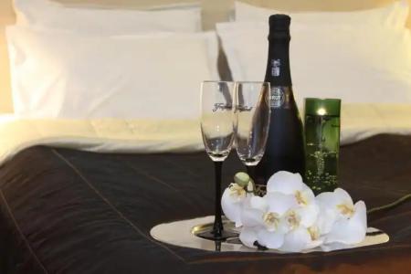 Business Premier - 44