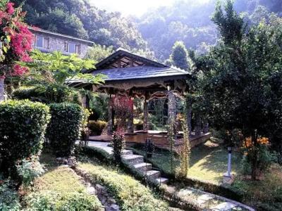 The Begnas Lake Resort & Villas