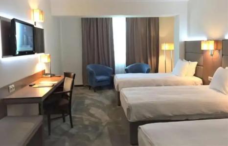 Golden Tulip Varna - 108