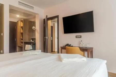 Amiral (former Best Western Park) - 116