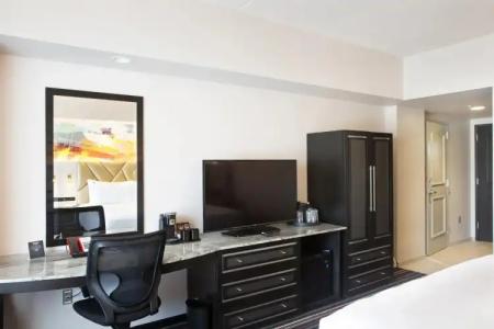 Hard Rock & Casino Tulsa - 5