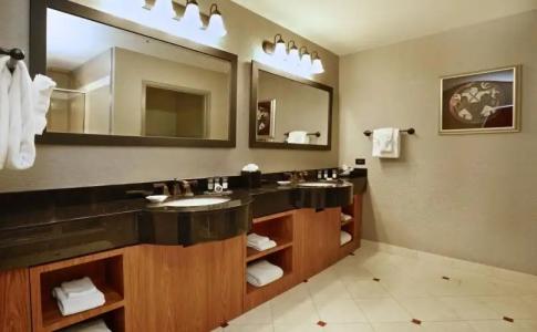 Hard Rock & Casino Tulsa - 38