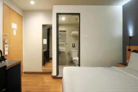 Mybed Sathorn - 37