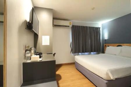 Mybed Sathorn - 33
