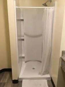 Lincoln Park Motel - 116