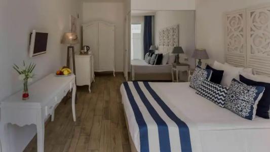 Blue Dreams Resort - 112