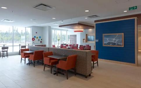 Holiday Inn Express & Suites St. John's Airport, an IHG - 9