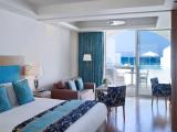 Spa with Private Heated Pool Double Suite seafront