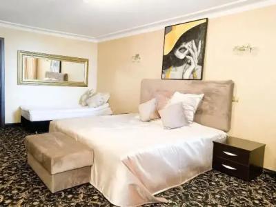 Atlantic - Free Parking - 62