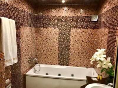 Atlantic - Free Parking - 65