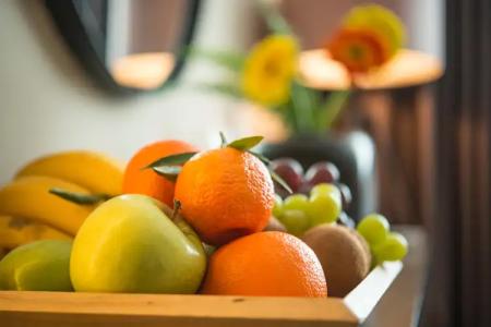 Expo Sofia - Free Arrival shuttle bus - Free Parking - Free Compliments - Free Wi-Fi - 99