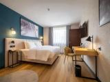 1 Bedroom Suite