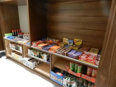 Radisson & Conference Center Calgary Airport East - 23