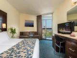Superior Double room with balcony and with pool view