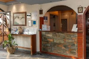 Erato Hotel, Kokkini Khanion