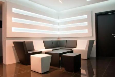 Fashion - Free Parking - 5