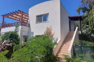 Ibak Sunny Houses, Guemuesluek
