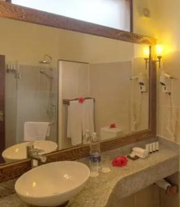 Sultan Sands Island Resort - 4