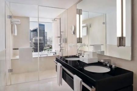 Address Dubai Marina - 84