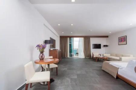 Avala Resort & Villas - 154