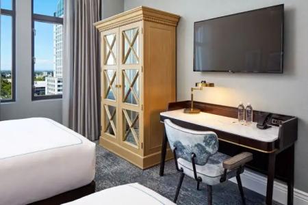 The Citizen, Autograph Collection - 9