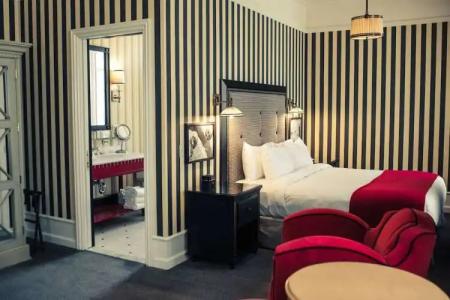 The Citizen, Autograph Collection - 5