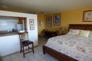 Ebb Tide Resort, Pompano Beach