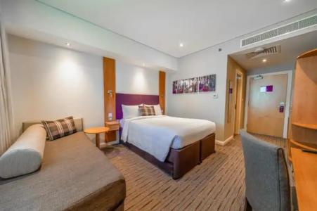 Premier Inn Dubai Investments Park - 102