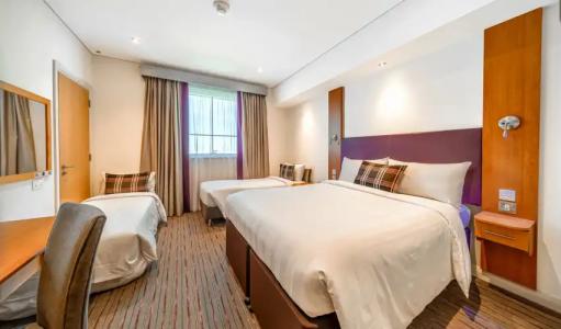 Premier Inn Dubai Investments Park - 107