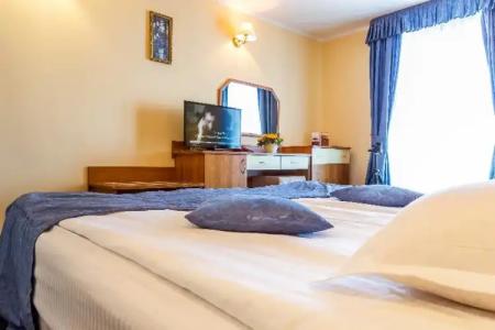 Saint George & Medical Spa - 143