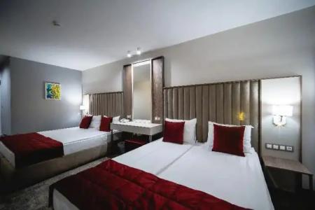 Saint George & Medical Spa - 122