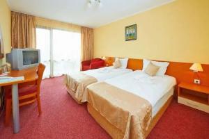 Paradise Hotel & Relax Center, Pomorie