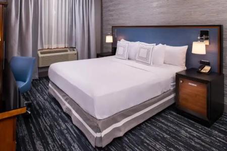 Fairfield Inn & Suites By Marriott New York Manhattan/Times Square - 33