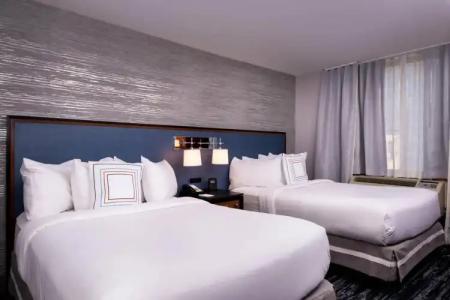 Fairfield Inn & Suites By Marriott New York Manhattan/Times Square - 4