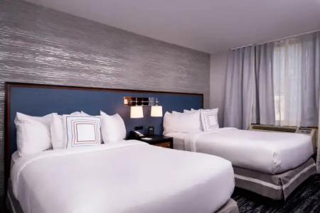Fairfield Inn & Suites By Marriott New York Manhattan/Times Square - 43