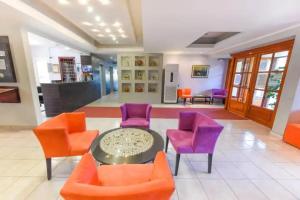 Paradise Hotel, Samos
