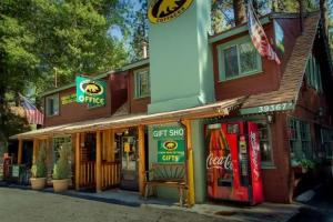 Golden Bear Cottages, Big Bear Lake