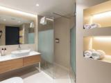 1 Bedroom Deluxe Double room with city view