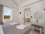 1 Bedroom Suite with sea view