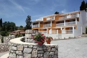 Belvedere Gerakas Luxury Suites, Vasilikos