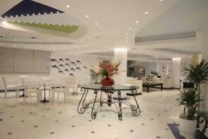 Belvedere Gerakas Luxury Suites, Vasilikos