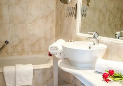 Belvedere Gerakas Luxury Suites - 24