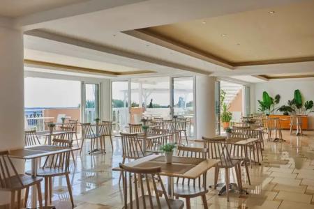 Belvedere Gerakas Luxury Suites - 19