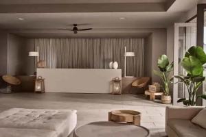 The Bay Hotel & Suites, Vasilikos