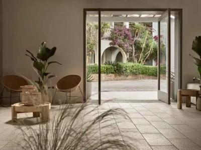 The Bay & Suites - 23